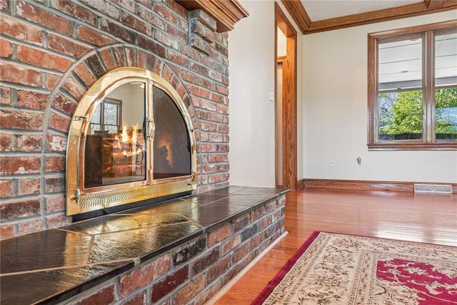 1140 S Whitmore Rd, North Huntingdon, PA 15642