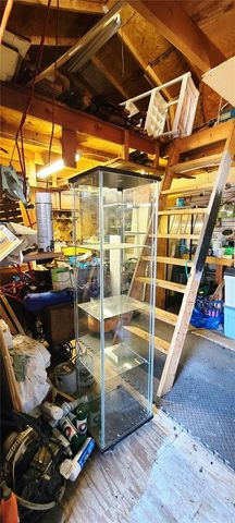 210 W LINEBAUGH AVENUE, Tampa, FL 33612