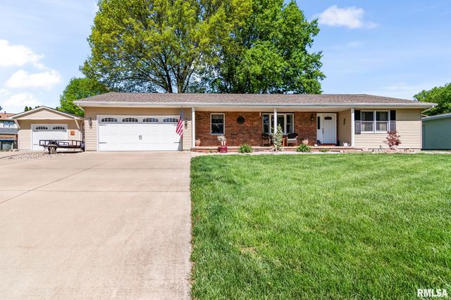 82 Stony Creek Drive, Chatham, IL 62629