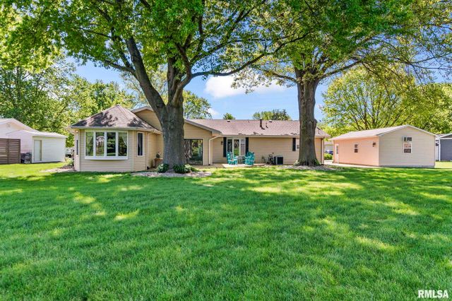 82 Stony Creek Drive, Chatham, IL 62629