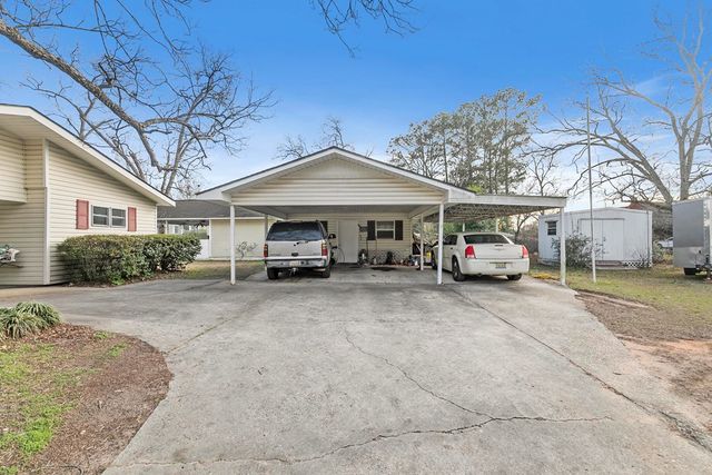 200 Forrest Street, Headland, AL 36345