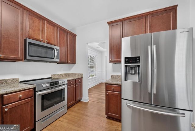 6280 Cove Creek Drive, Flowery Branch, GA 30542