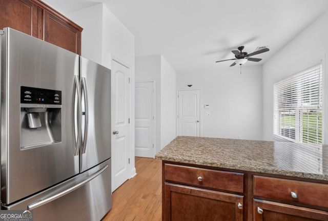 6280 Cove Creek Drive, Flowery Branch, GA 30542