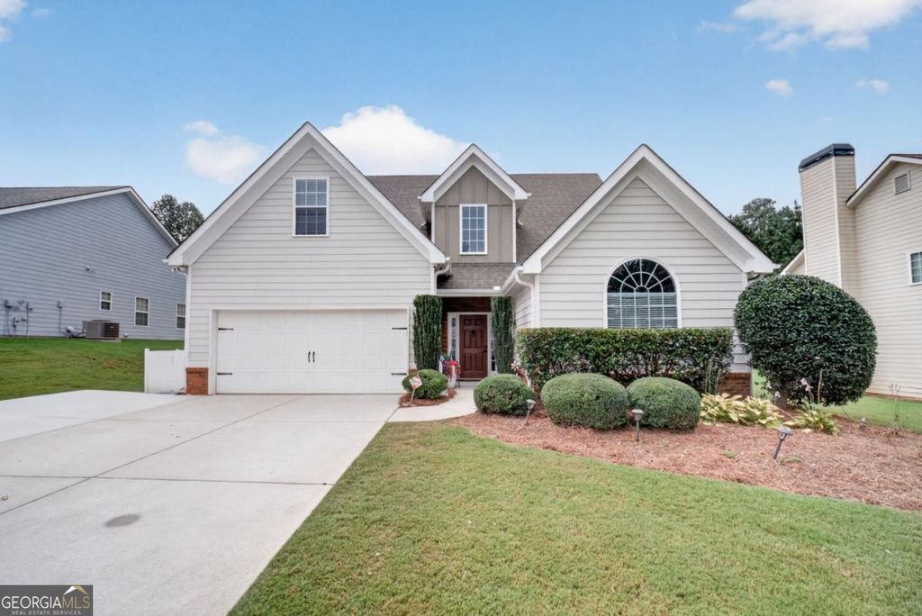 6280 Cove Creek Drive, Flowery Branch, GA 30542