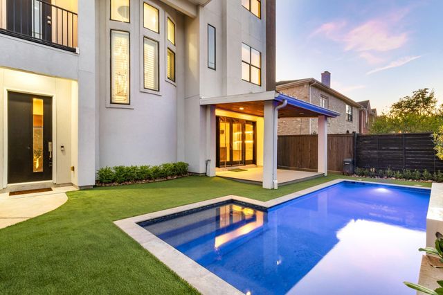 6011 Burgoyne Road A, Houston, TX 77057