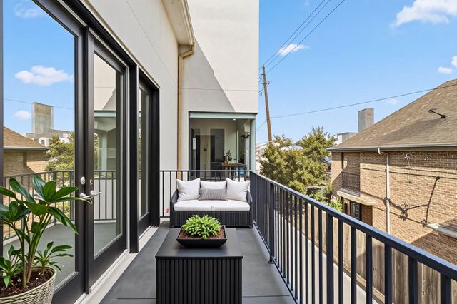 6011 Burgoyne Road A, Houston, TX 77057