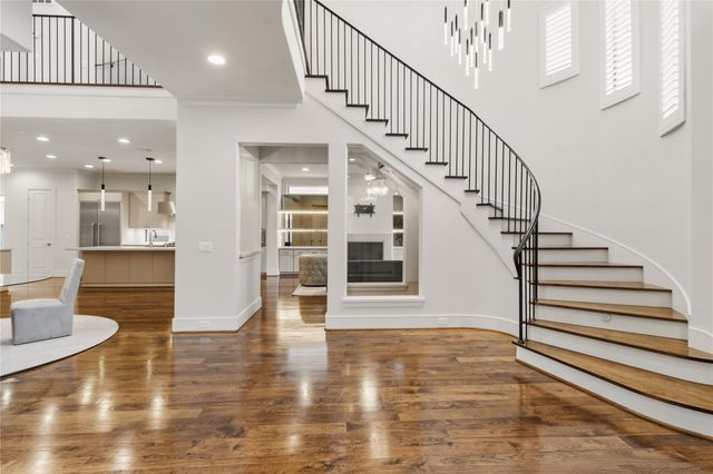 6011 Burgoyne Road A, Houston, TX 77057