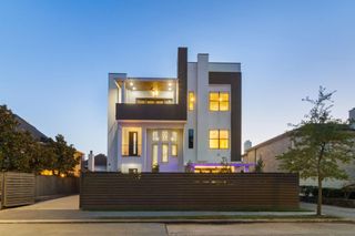 6011 Burgoyne Road A, Houston, TX 77057