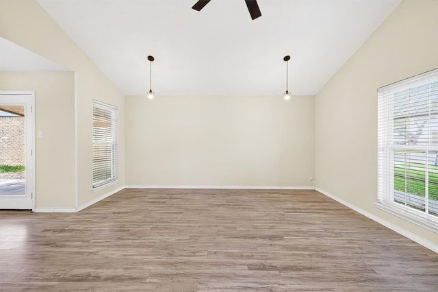 4710 Vail St, Corpus Christi, TX 78413