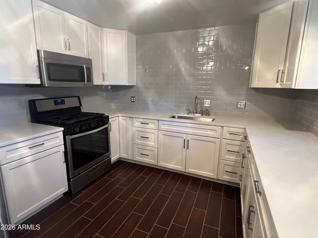 3009 N 16th Ave Avenue, Phoenix, AZ 85015