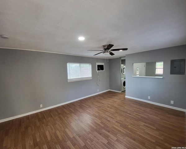 2443 W HUISACHE AVE, San Antonio, TX 78228