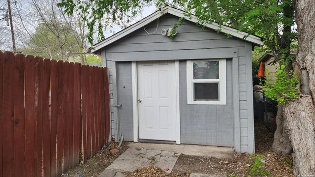 2443 W HUISACHE AVE, San Antonio, TX 78228