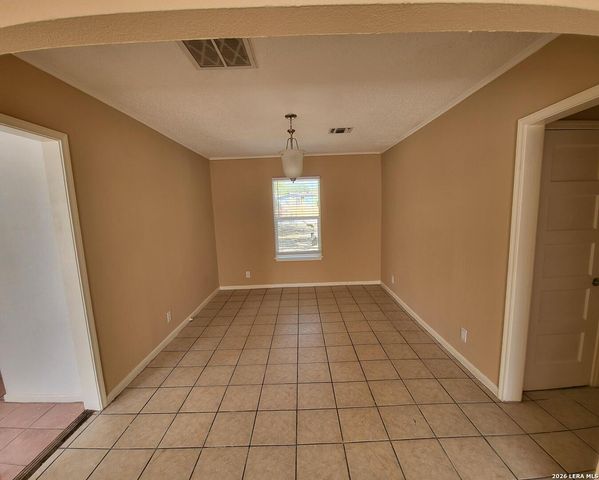 2443 W HUISACHE AVE, San Antonio, TX 78228