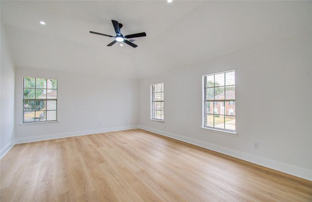 206 Needleleaf Lane, Sugar Land, TX 77479