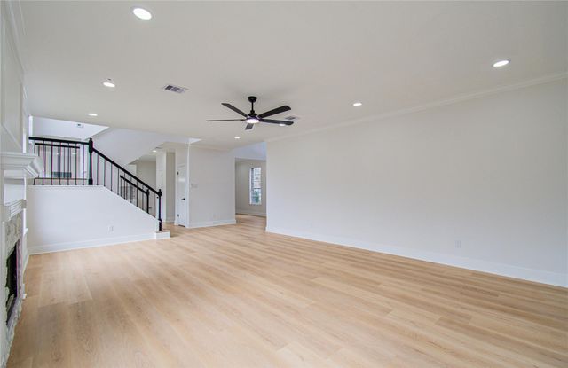 206 Needleleaf Lane, Sugar Land, TX 77479