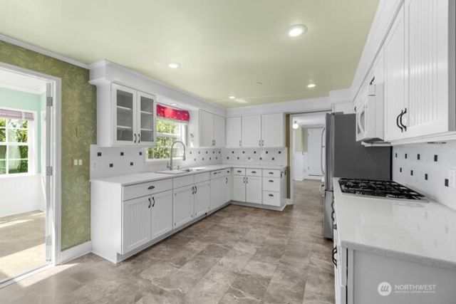 12360 Gull Drive, Burlington, WA 98233