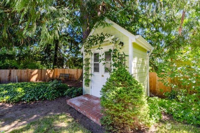 12360 Gull Drive, Burlington, WA 98233
