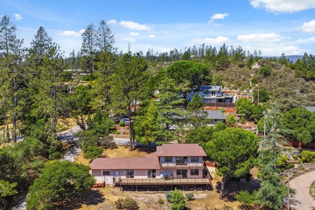 285 Twin Pines Drive, Scotts Valley, CA 95066