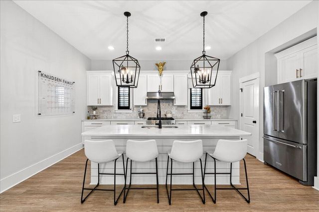 285 Great Lawn Drive, Summerville, SC 29486