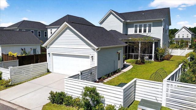 285 Great Lawn Drive, Summerville, SC 29486