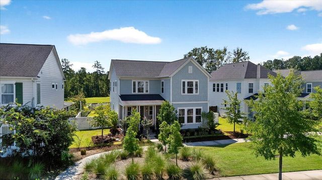 285 Great Lawn Drive, Summerville, SC 29486