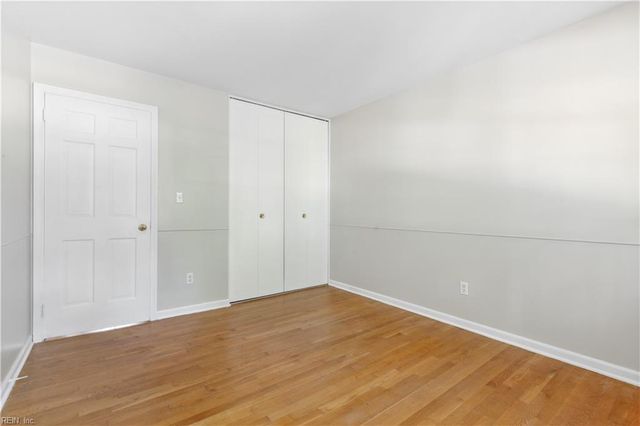 235 Dominion DR, Newport News, VA 23602