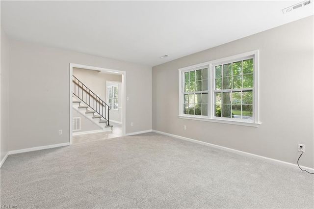 235 Dominion DR, Newport News, VA 23602