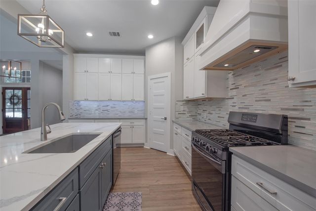 28406 Riley Road, Waller, TX 77484