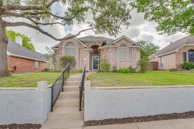 1825 Ambrose Drive, Rowlett, TX 75089