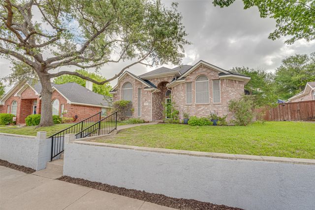 1825 Ambrose Drive, Rowlett, TX 75089