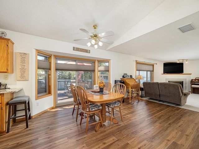 9106 Dunbar Knoll N, Brooklyn Park, MN 55443