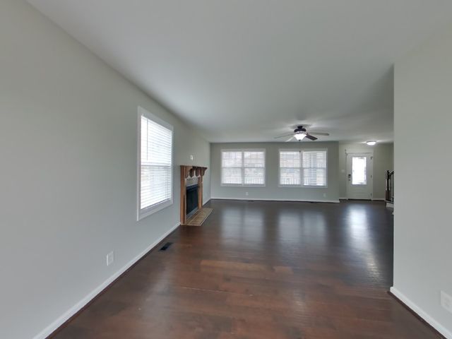 1073 Castlerock Dr, Clarksville, TN 37042