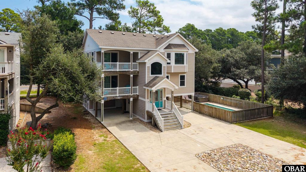 Image 3 of property listing at 1111 Austin Street Lot #316, Corolla, NC 27927