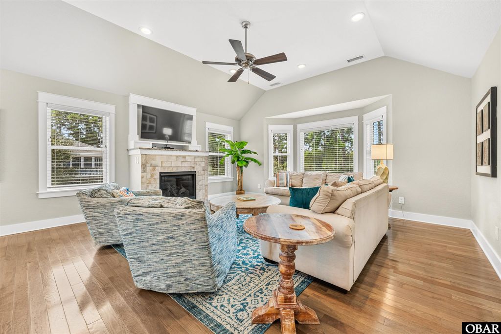 Image 7 of property listing at 1111 Austin Street Lot #316, Corolla, NC 27927