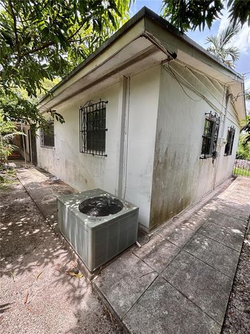 5300 SW 103rd Place, Miami, FL 33165