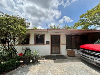 5300 SW 103rd Place, Miami, FL 33165