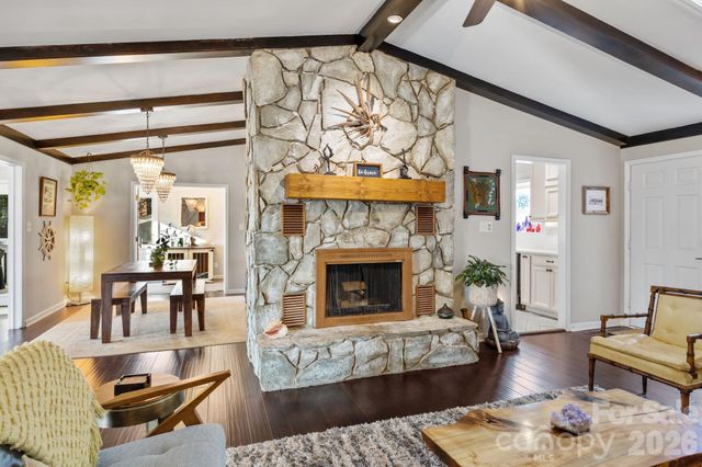 5218 Glenwood Street, Sherrills Ford, NC 28673