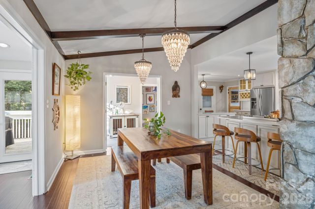 5218 Glenwood Street, Sherrills Ford, NC 28673