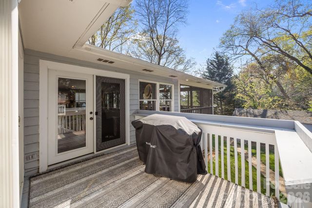 5218 Glenwood Street, Sherrills Ford, NC 28673