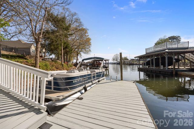 5218 Glenwood Street, Sherrills Ford, NC 28673