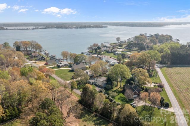 5218 Glenwood Street, Sherrills Ford, NC 28673