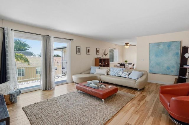 328 Main Street 13, Santa Cruz, CA 95060