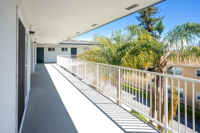 328 Main Street 13, Santa Cruz, CA 95060