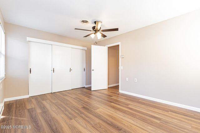 49 Westport Drive 71, Whiting, NJ 08759