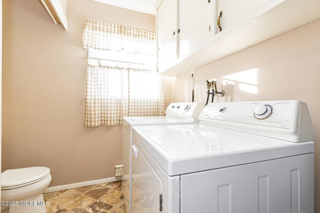 49 Westport Drive 71, Whiting, NJ 08759