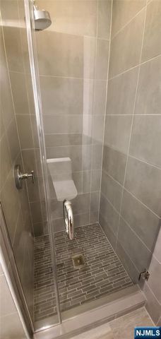 1817 Hudson Park, Edgewater, NJ 07020