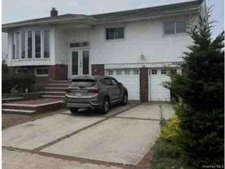 3368 Bertha Drive, Baldwin, NY 11510