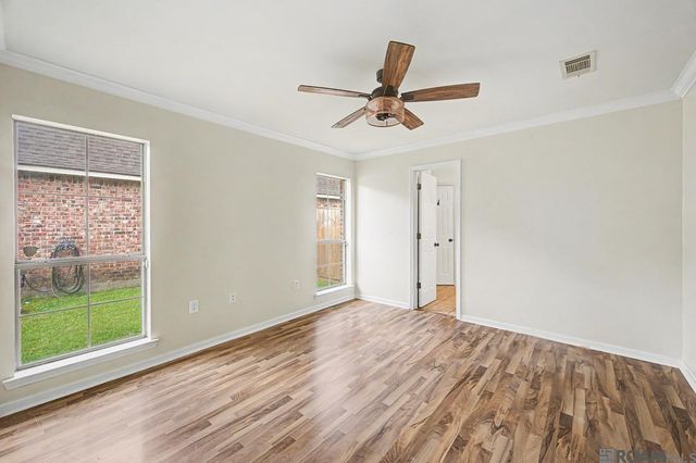 9281 Eagle Ct, Denham Springs, LA 70706
