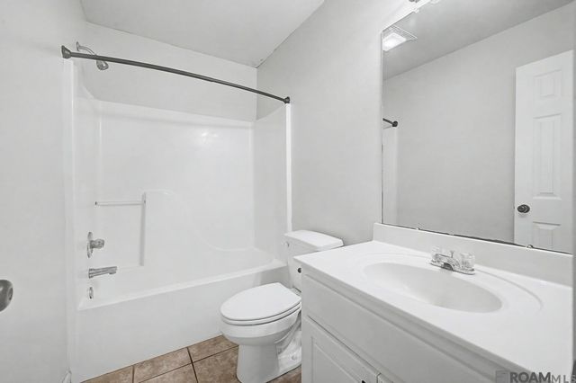 9281 Eagle Ct, Denham Springs, LA 70706