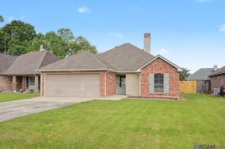 9281 Eagle Ct, Denham Springs, LA 70706